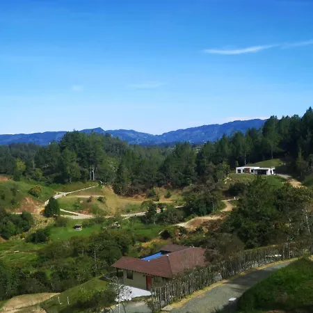 Casaorigen By Casa Brusellas Bed & Breakfast Guatape