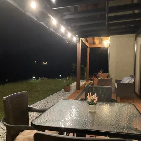 Bed & Breakfast Casaorigen By Casa Brusellas Guatape
