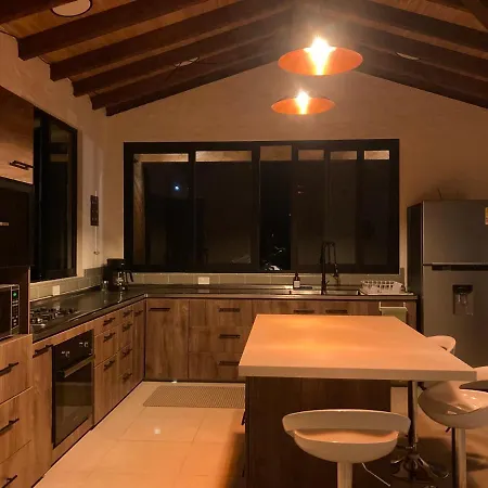 Bed & Breakfast Casaorigen By Casa Brusellas Guatape