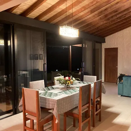 Casaorigen By Casa Brusellas Bed & Breakfast Guatape